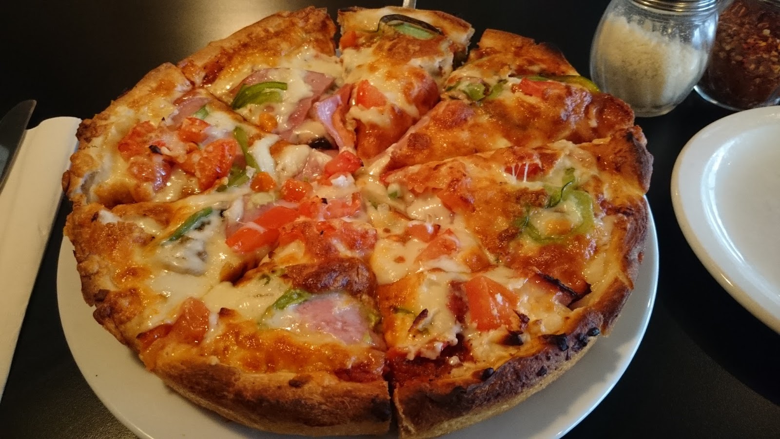 Michael's Pizza Restaurant & Delivery pizza